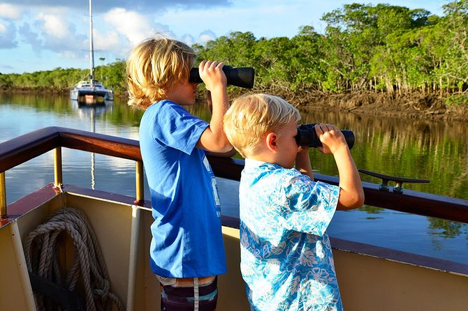 River Cruise - Croc Spotting Reality: Why Your Timing Affects What You See