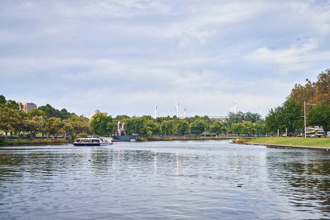 River Gardens Melbourne Sightseeing Cruise - The Yarra River route: the landmarks you’ll glide past