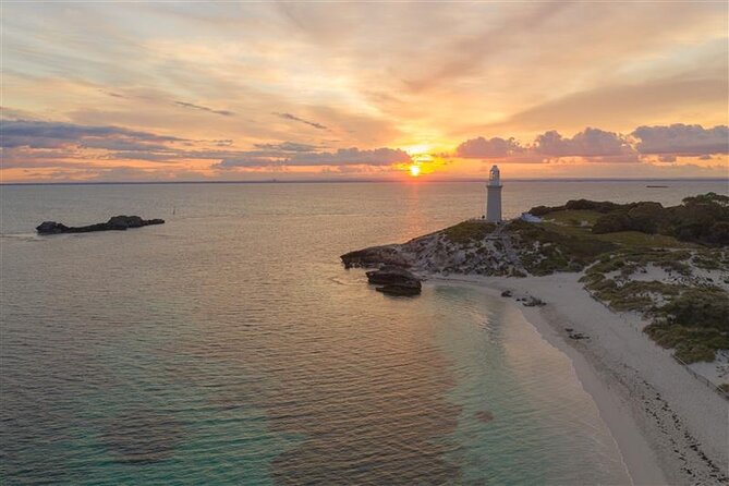 Rottnest Island Round Trip Ferry from Fremantle - Good-to-go details: weather, crowds, and comfort