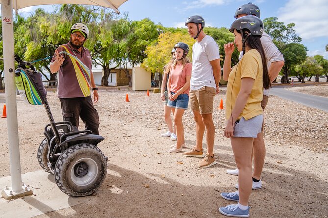 Rottnest Island Segway Tour: Settlement Explorer Tour - Quokkas and photo time: how to make the wildlife moment work for you