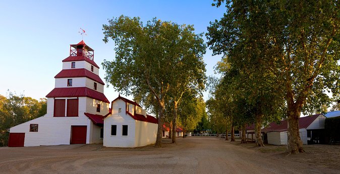 Self-Guided Gourmet Culinary Cycling Day Tour From Beechworth - Redbank Wines: a cellar door break in the heart of Milawa