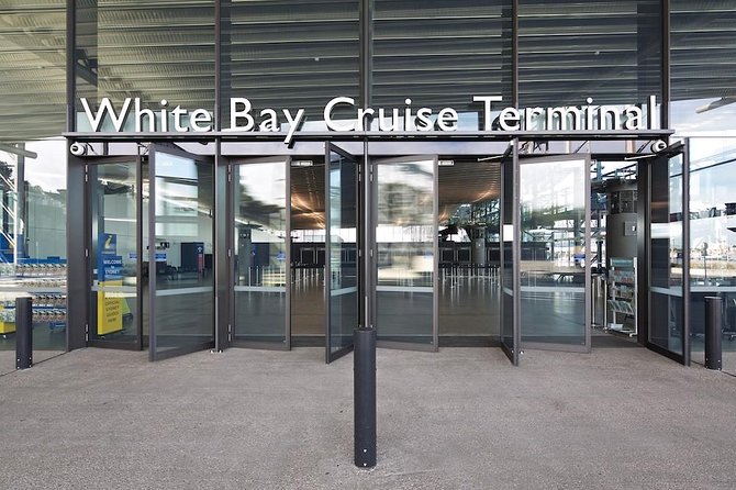 Shuttle Transfer from Sydney City Hotel to Sydney Cruise Port - When drivers shine, it is often about the small stuff