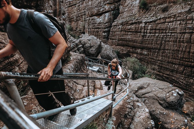 Small Group (8 ppl ) - Grampians Hiking Day Tour from Melbourne - What the 12-hour day feels like, from logistics to hiking rhythm