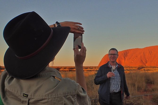 Small Group Uluru Sunset Viewing Tour - Key points to know before you go