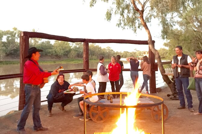 Smithy's Outback Dinner and Show - The floodplain tour before dinner: calm views, outback context