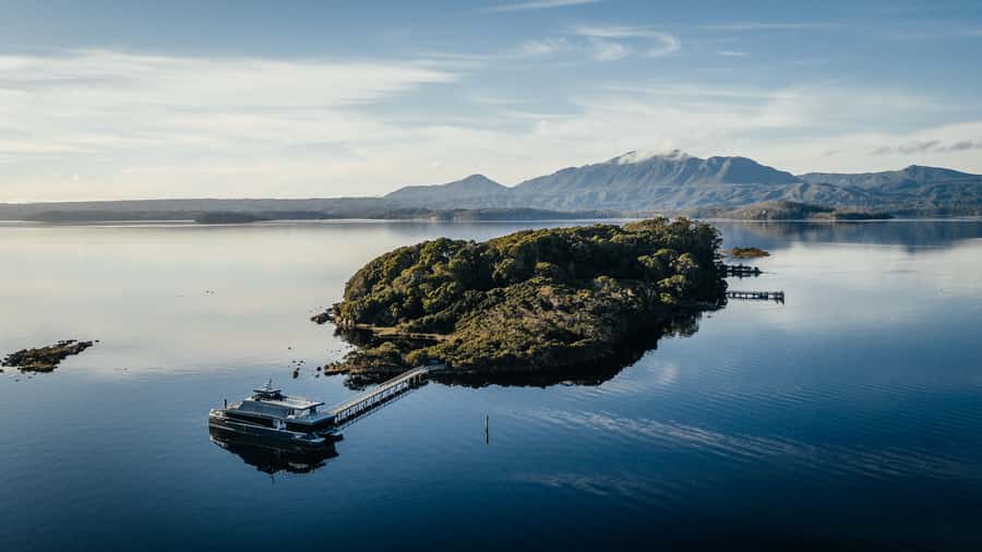 Strahan: Gordon River Cruise with Lunch & Sarah Island Walk - Your Morning Rhythm: Check-in, Seating Choices, and a Smooth Start