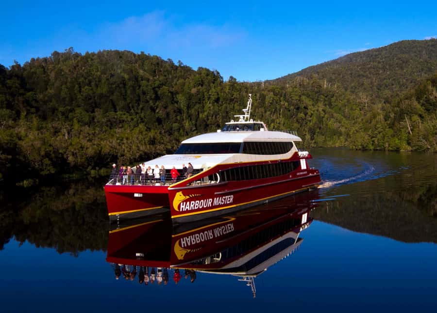 Strahan: World Heritage Cruise on Gordon River with Lunch - Huon Pine sawmill stop: timber work, up close