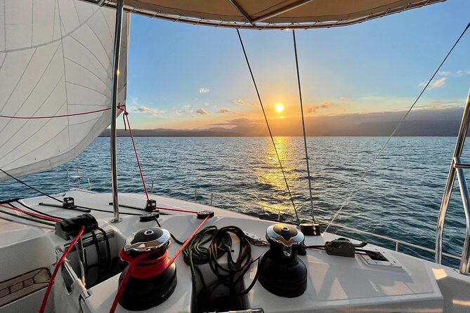 Sunset Sailing Cruise from Port Douglas - Weather and sea conditions: what to pack for a smooth night