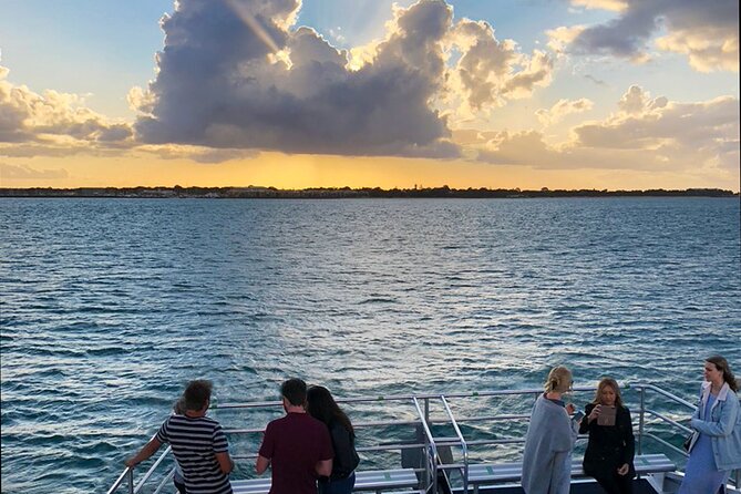 Sunset Twilight Cruise in Hervey Bay - Getting the Most Out of the Live Commentary