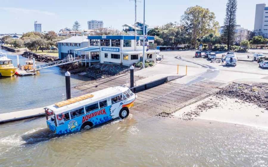 Sunshine Coast: 1-Hour Land and Water Tour - The big kid perks: captain’s certificate and driving on water