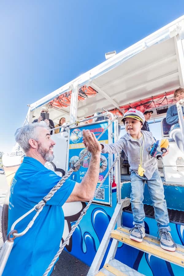 Sunshine Coast: 1-Hour Land and Water Tour - Where to meet and how to plan your timing