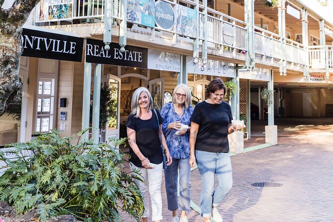 Sunshine Coast Hinterland Scenic Culinary Experience: Montville - Mary Cairncross Scenic Reserve and the Glass House Mountains view