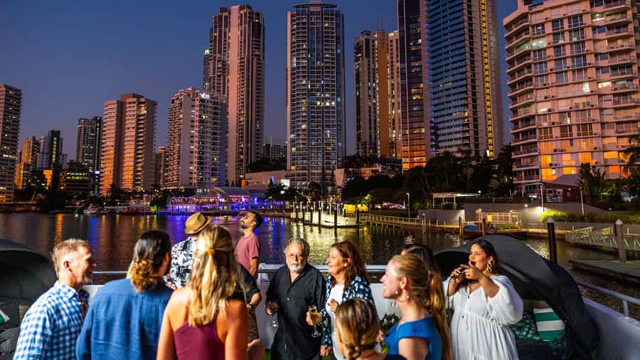 Surfers Paradise: Buffet Dinner Sightseeing Cruise - Gold Coast Broadwater sights you’ll pass after you eat