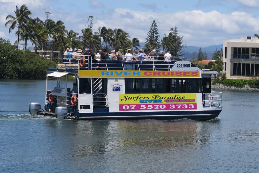 Surfers Paradise: Gold Coast Afternoon River Cruise - Leg 1 around Surfers Paradise: canals, mansions, and mega-yacht energy