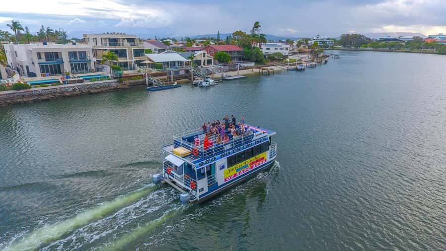 Surfers Paradise: Sightseeing Midday River and Canal Cruise - The Midday Cruise Rhythm: How the One Hour Flows