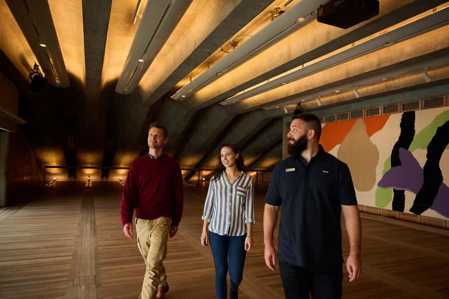 Sydney: 1-Hour Opera House Tour with Meal and Drink - Getting oriented at the Welcome Centre and using your voucher