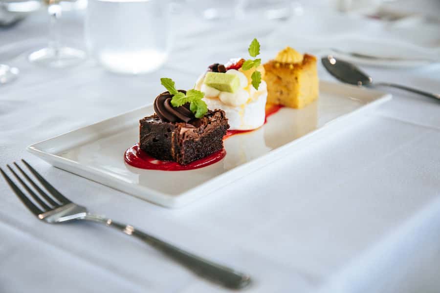 Sydney: 3-Course All Inclusive Dinner Harbour Cruise - What You’ll See: Harbour Bridge, Opera House, Taronga, and Luna Park