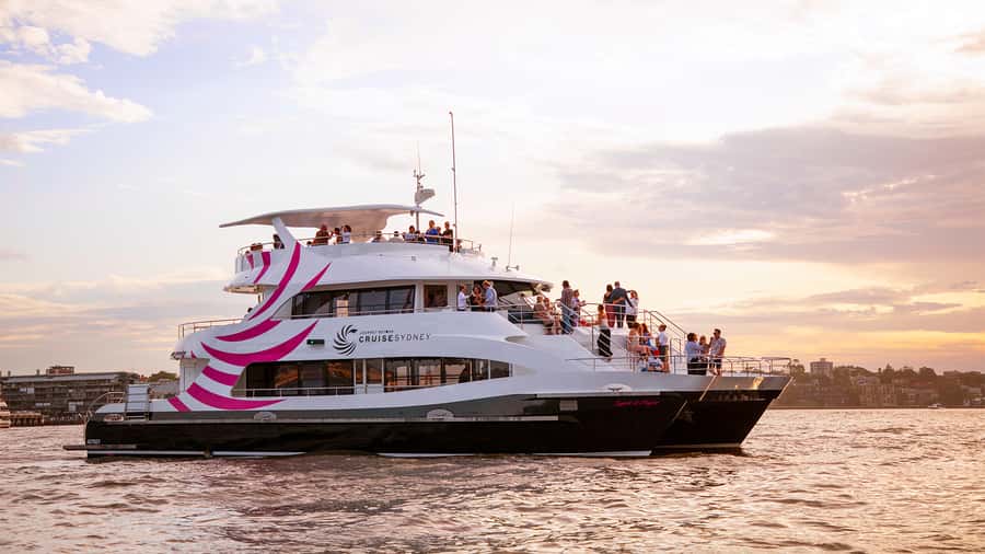 Sydney: 3-Course All Inclusive Dinner Harbour Cruise - Timing Matters: Sunset First, City Lights After