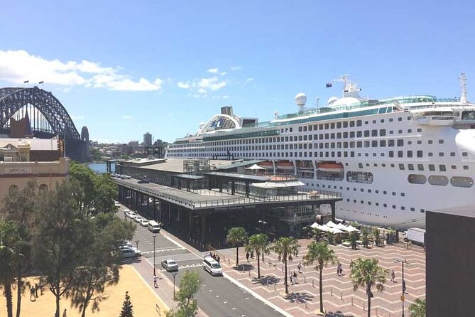 Sydney Arrival Transfer: Airport to City or Overseas Passenger Terminal - Price and Value: Why This Costs Less (and What You Give Up)