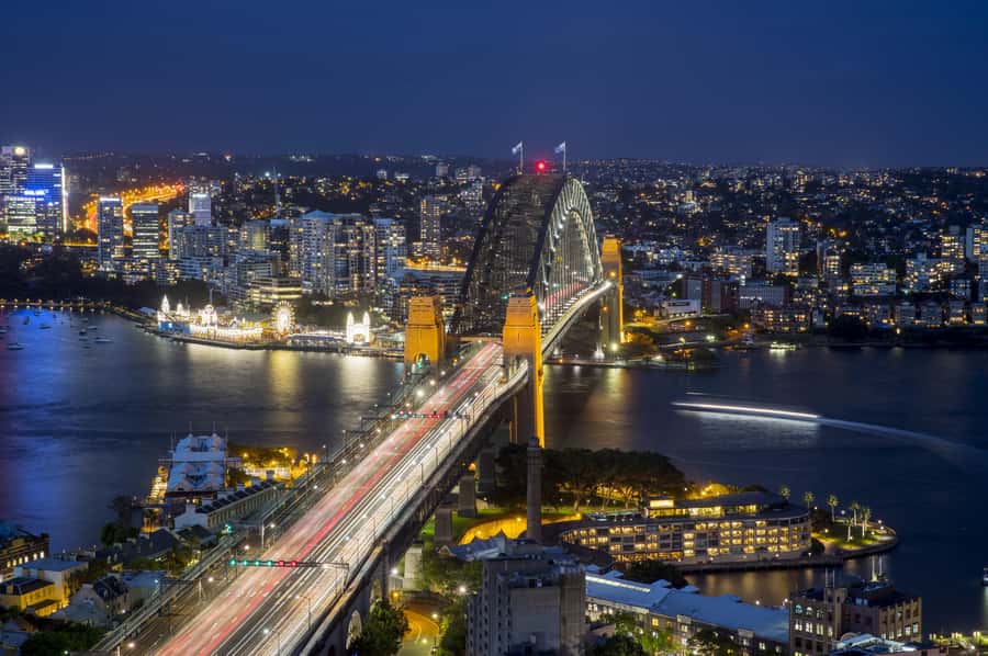 Sydney: Big Bus Panoramic Night Tour by Open-Top Bus - The live guide: the difference between seeing and understanding