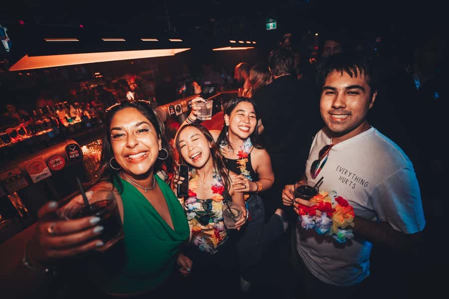 Sydney: Big Night Out Pub Crawl with Local Party Hosts - Price and value: what $34 buys you in Sydney nightlife