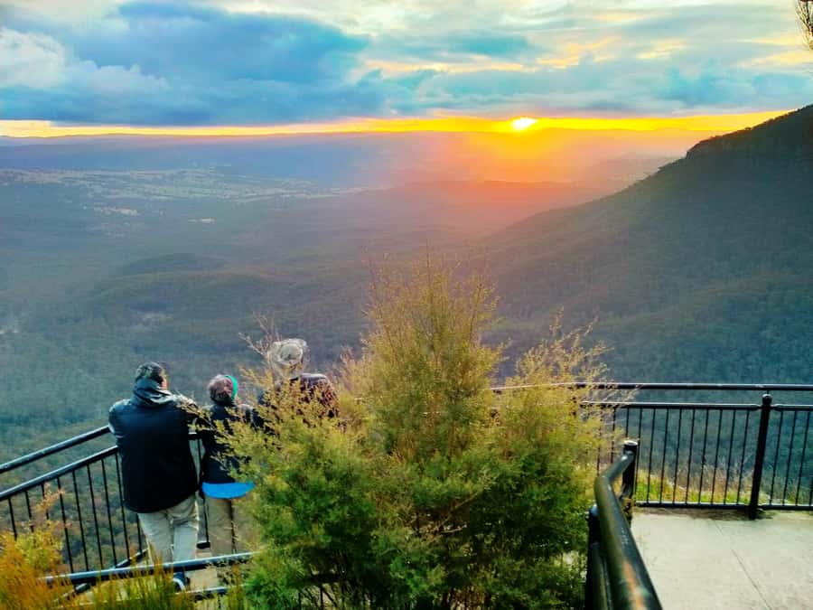 Sydney: Blue Mountains Late Start, Walks Waterfalls & Koalas - Three Sisters at the Right Time, Not Just the Right Location