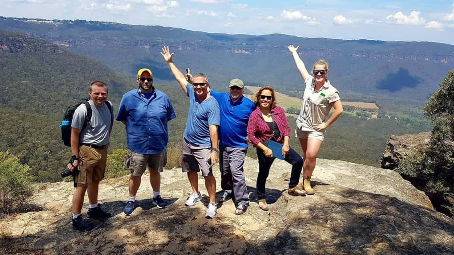 Sydney: Blue Mountains Wildlife & Bushwalk Small-Group Tour - Price and value for an 11-hour wildlife and bushwalk day