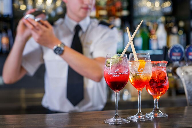 Sydney Cocktail Harbour Bar Cruise with Charcuterie Board - Bridge and Opera House photos, deck access, and what to expect
