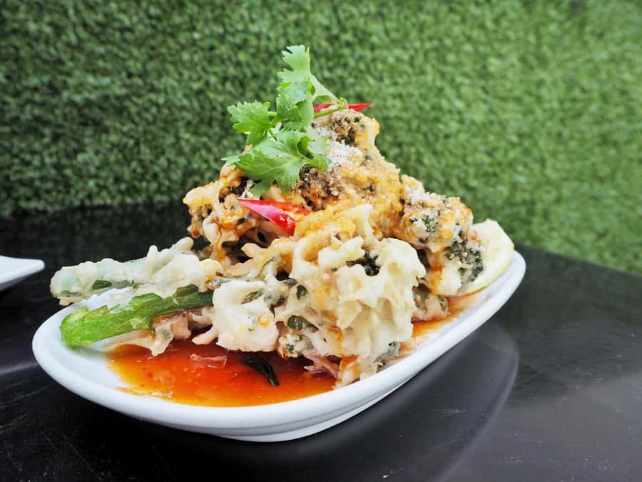 Sydney: Food Tour in Trendy Surry Hills with 8 Tastings - Where you start on Oxford Street near Hyde Park