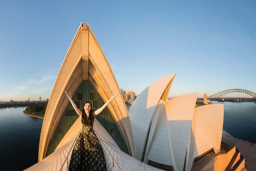 Sydney: Great Opera Hits Ticket at the Sydney Opera House - What to bring, dress for, and how to avoid late-arrival stress
