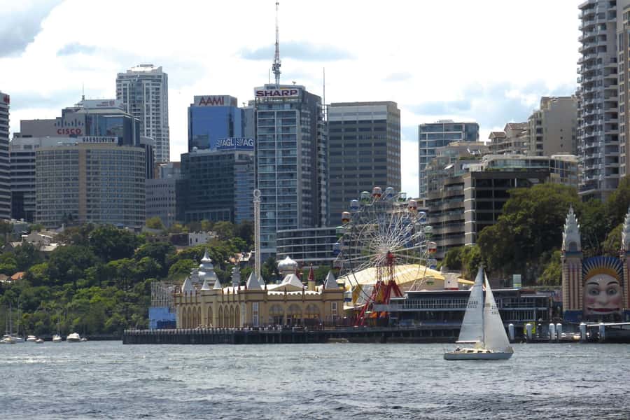 Sydney: Half-Day City Tour - Price and value of a $116, 4-hour orientation