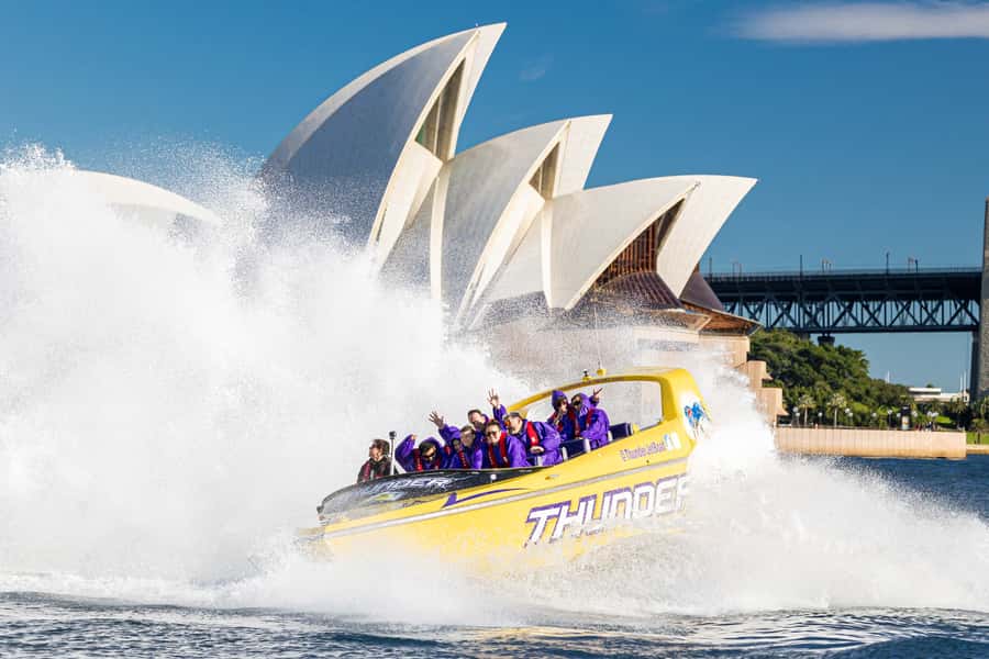 Sydney Harbour: 45-Minute Extreme Adrenaline Rush Ride - How the Skipper Builds Up Speed, Then Turns Up the Intensity