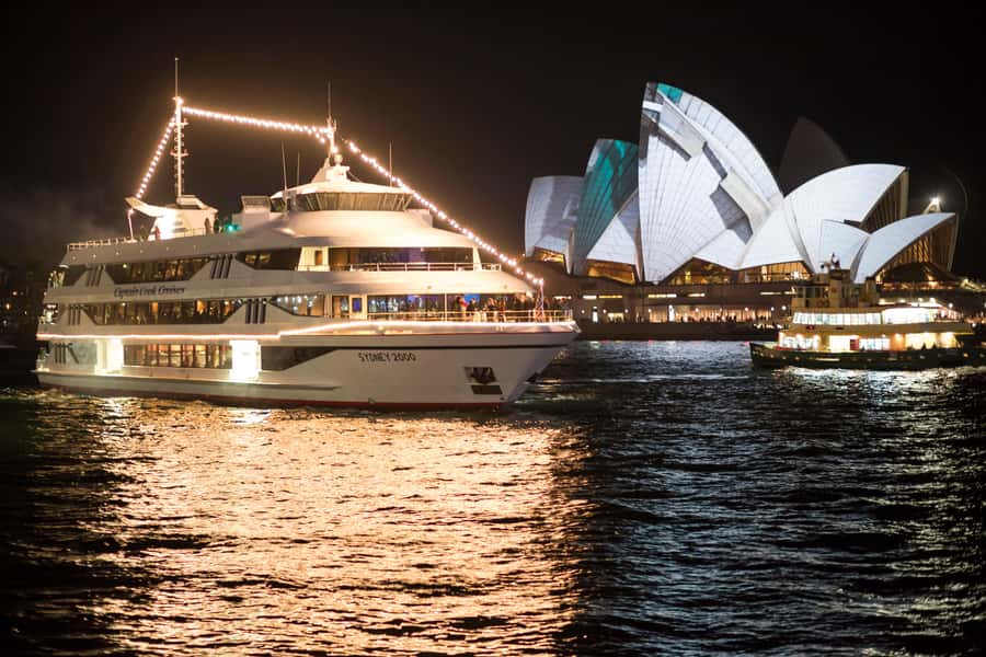 Sydney: Harbour Dinner Cruise with 3, 4 or 6-Course Menu - Should You Book This Sydney Harbour Dinner Cruise?