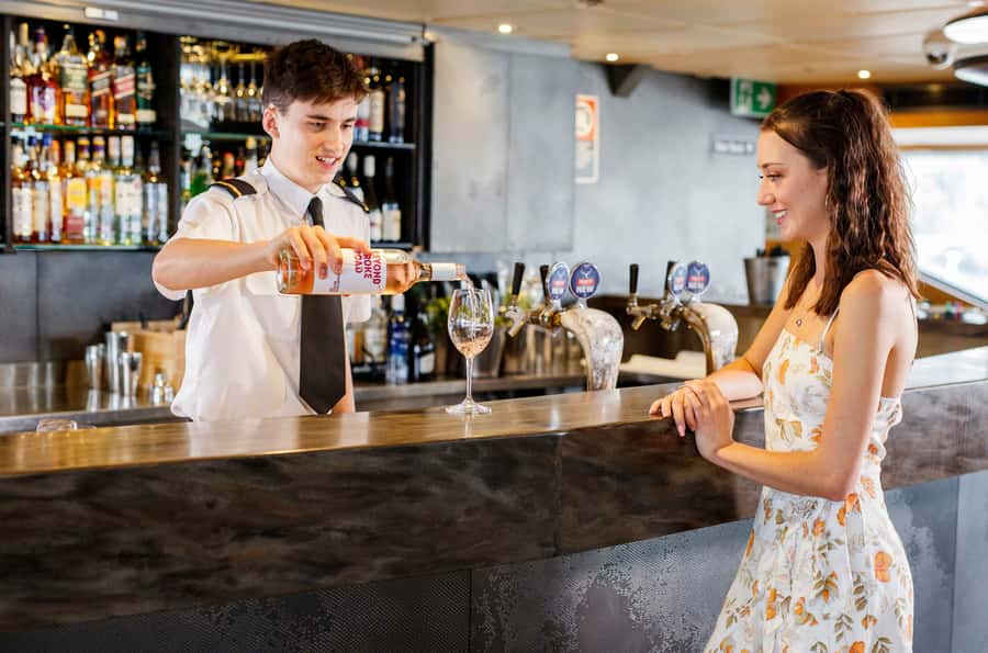 Sydney: Harbour Lunch Cruise with 2 or 3-Course Menu - Who This Cruise Suits Best, and Who Might Want Something Else