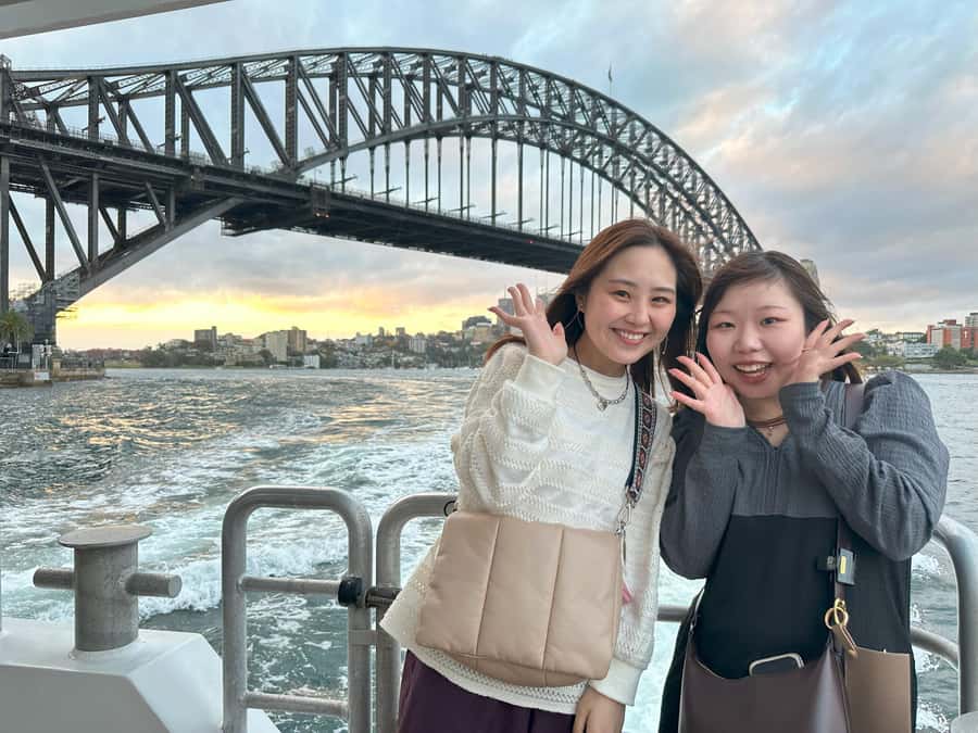 Sydney Harbour Sightseeing Cruise from Circular Quay - Circular Quay, Wharf 6: Getting Onboard Without Stress