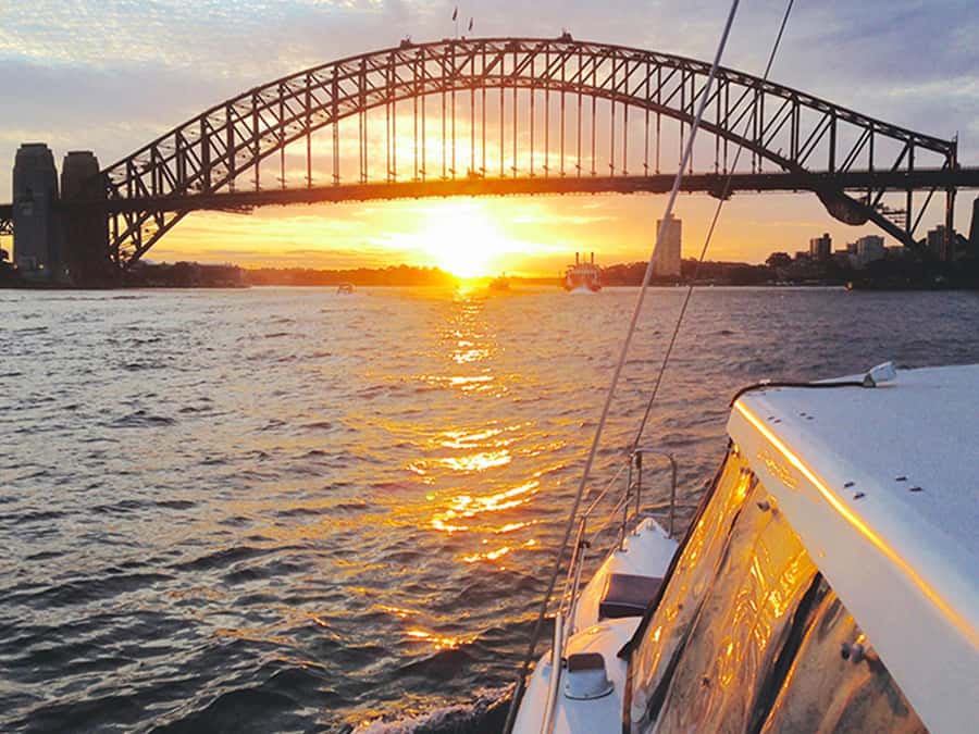 Sydney Harbour: Sunset Catamaran Cruise - 360° Viewing: Indoor Comfort, Outdoor Fun, and Photo-Friendly Space