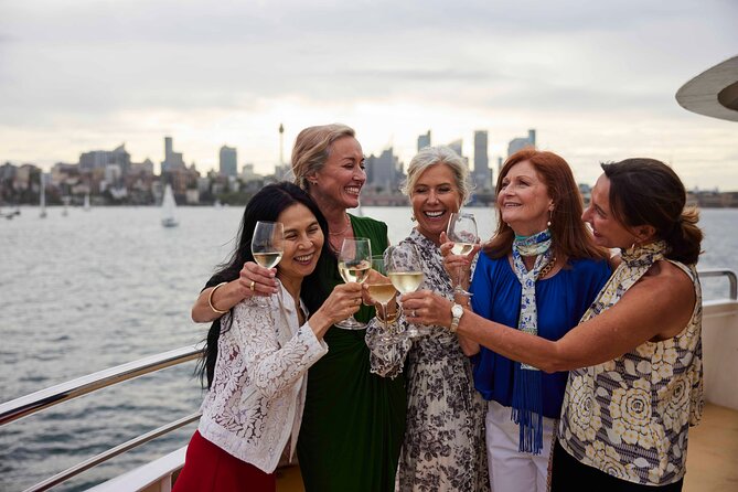 Sydney Harbour Sunset Dinner Cruise from Darling Harbour - Timing and the Real Meaning of Sunset (With Seasonal Reality)