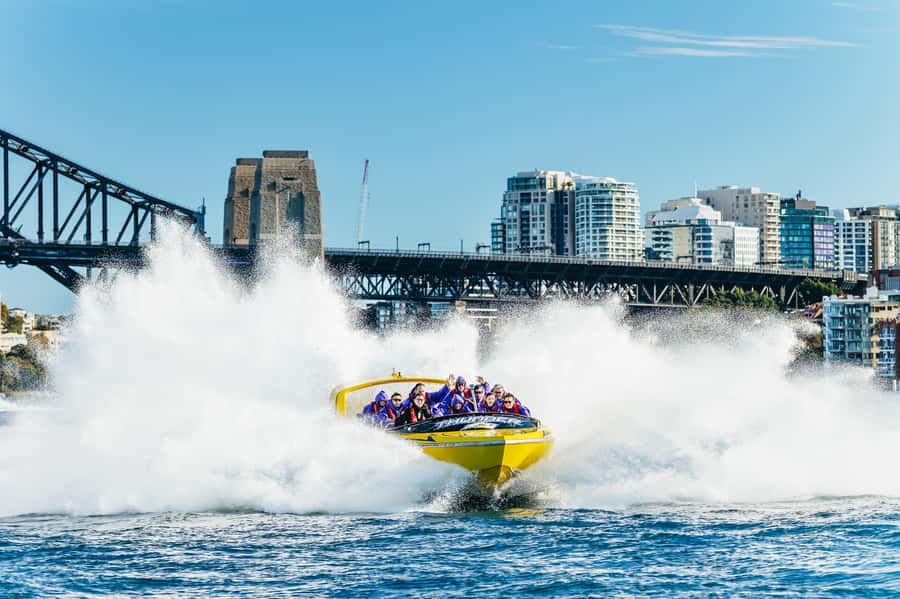 Sydney Harbour: Thunder Thrill Jet Boat Ride - Why This Jet Boat Works as Sydney Harbour Sightseeing