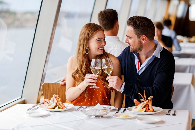 Sydney: Harbour View Lunch Cruise from Darling Harbour - Service, Music, and the Real Differences Between Perfect and Just Good