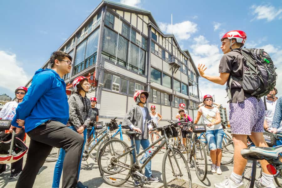 Sydney: Iconic Sights 4-Hour Bike Tour - Price and value: what $105 actually buys you in a city like Sydney