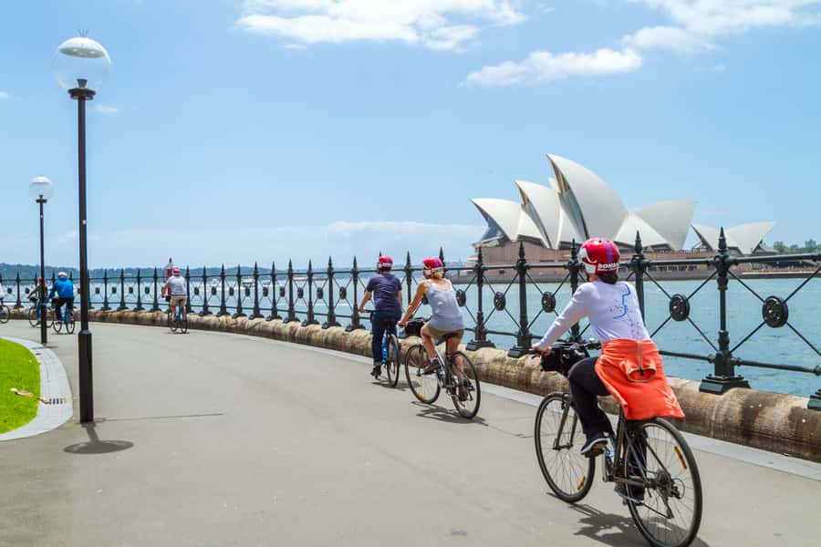 Sydney: Iconic Sights 4-Hour Bike Tour - Opera House to Observatory Hill, watching Sydney from the water’s edge
