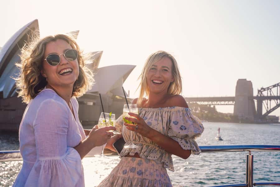 Sydney: Relaxing High Tea Cruise on Sydney Harbour - A 90-minute high tea cruise, timed for an easy afternoon