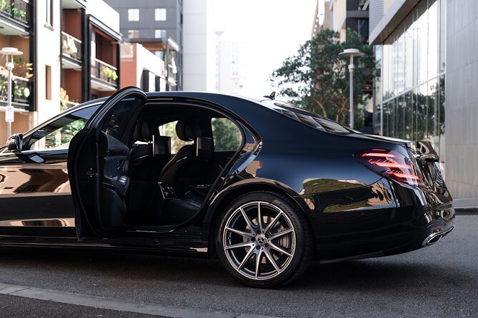 Sydney's Best Airport Arrival Transfers - Airport to CBD - Drop-Off in Sydney CBD: Request-Based Address, Real Door Access