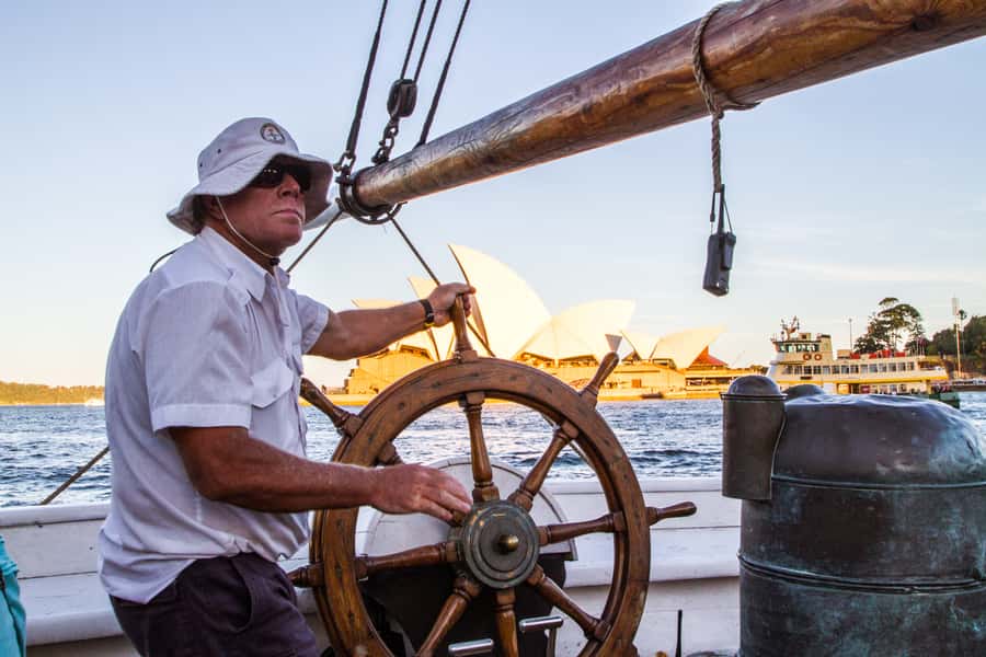 Sydney: Tall Ship Harbour Twilight Dinner Cruise - Southern Swan or Soren Larsen, what you are really choosing