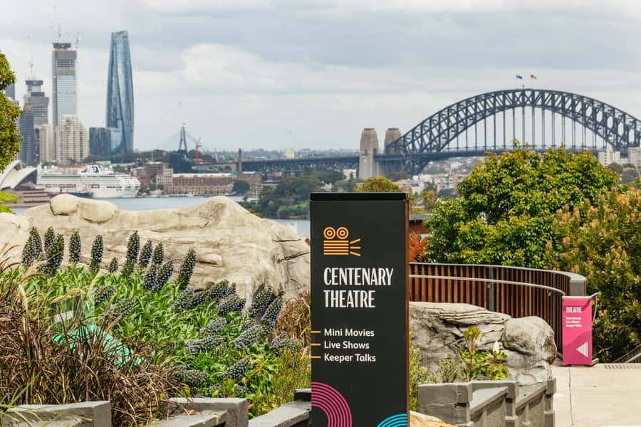 Sydney: Taronga Zoo Tickets - Food, rest breaks, and the cashless reality