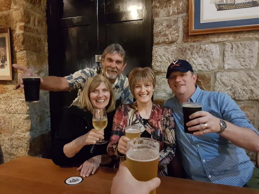 Sydney: The Rocks Pub Tour - Drinks, meal timing, and how to avoid a late-night surprise