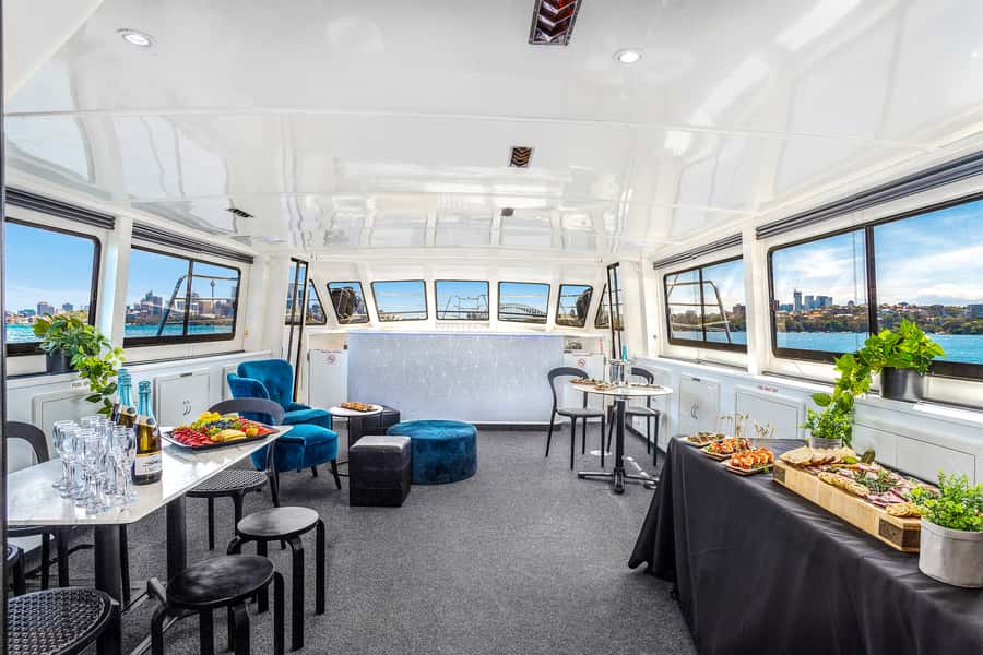 Sydney: Vivid Harbour Cruise with Canapes - Pier 2, Walsh Bay: your calm start before the Vivid rush