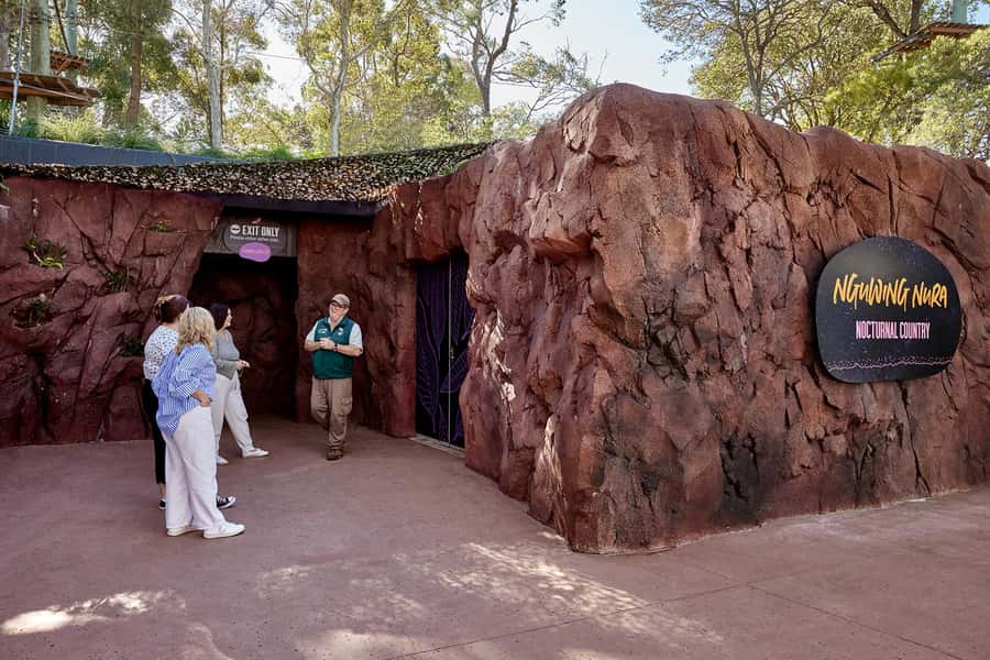 Taronga Zoo Sydney Wild Australia Experience - Guide names matter: what makes keeper-led tours work