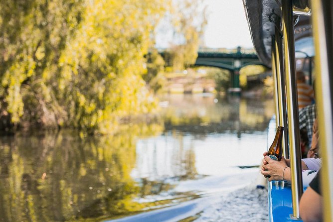 Torrens River Cruise in Adelaide - Festival Centre build stories and why culture sits by the river