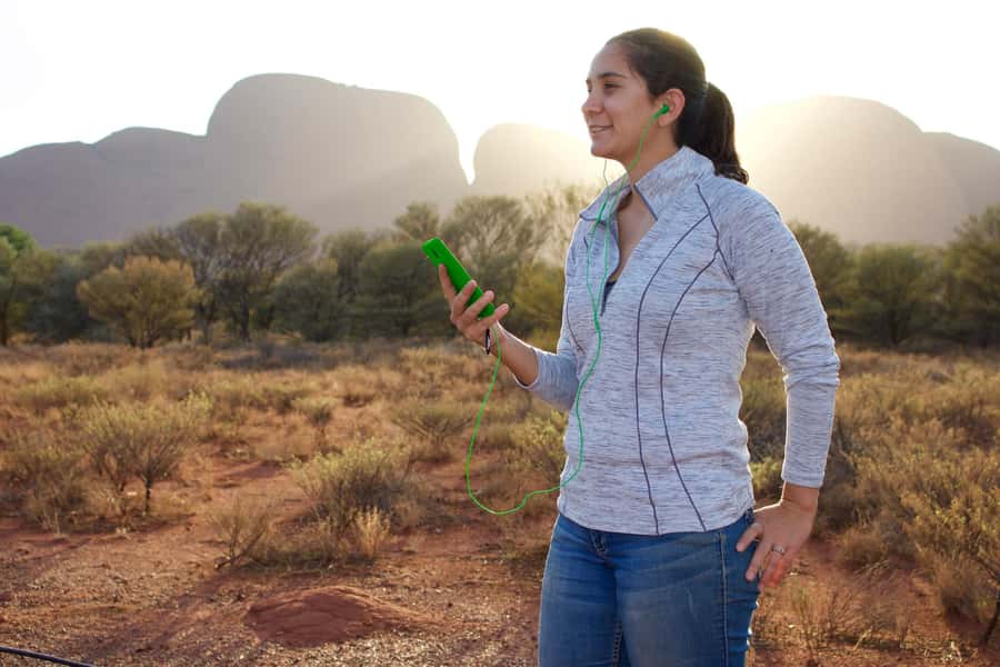 Uluru: Audio Guided Tour - Languages and accessibility: audio for many, not for everyone